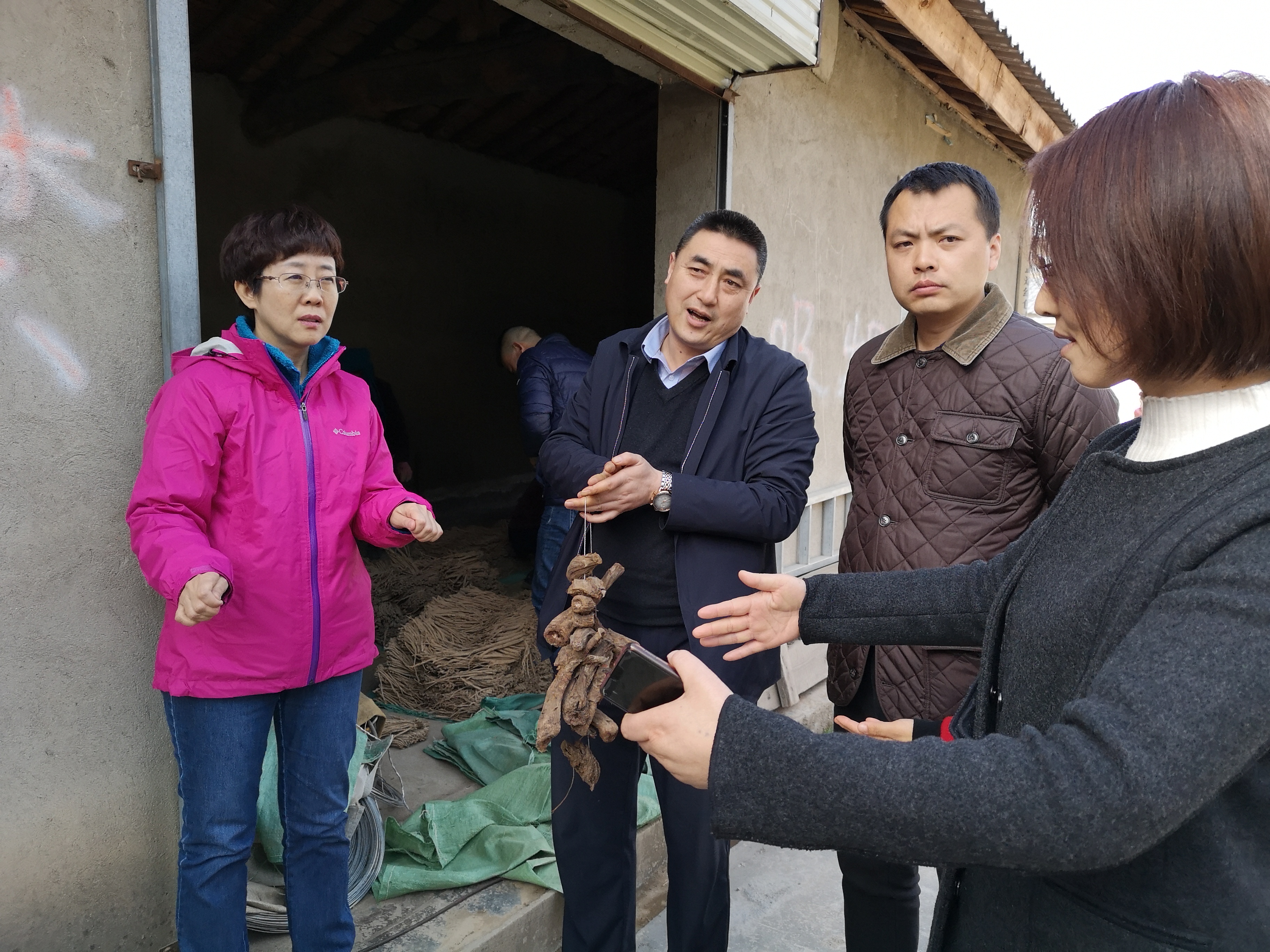 1553582360560637.jpg 1553582360560637.jpg