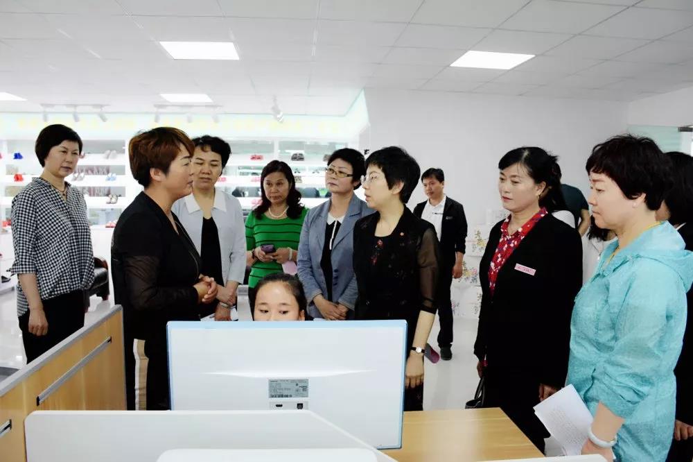 1562300432691682.jpg 1562300432691682.jpg