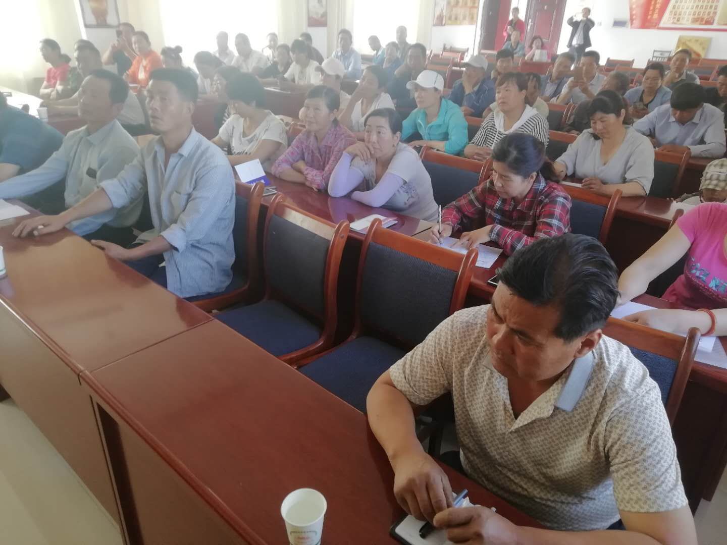 1563349734135398.jpg 群众.jpg