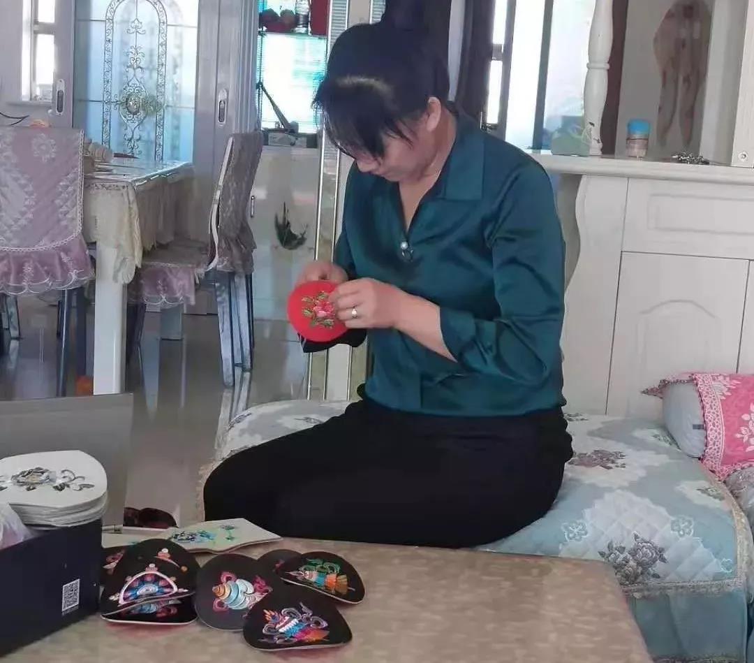 1581998663687367.jpg 微信图片_20200218120203.jpg