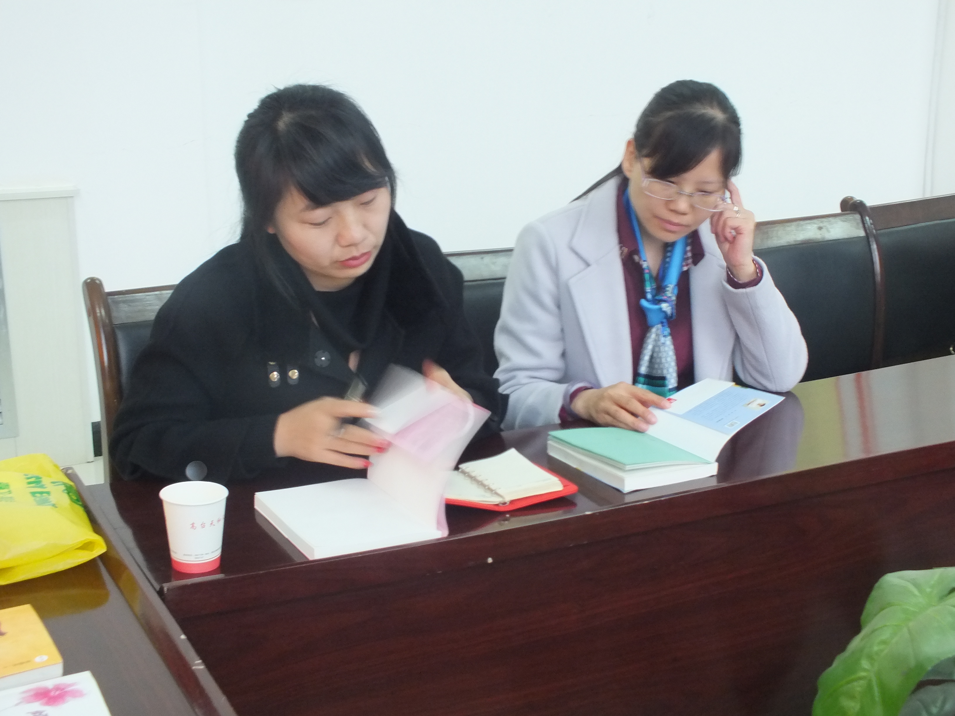 沐温馨书香 做知性女人2.JPG