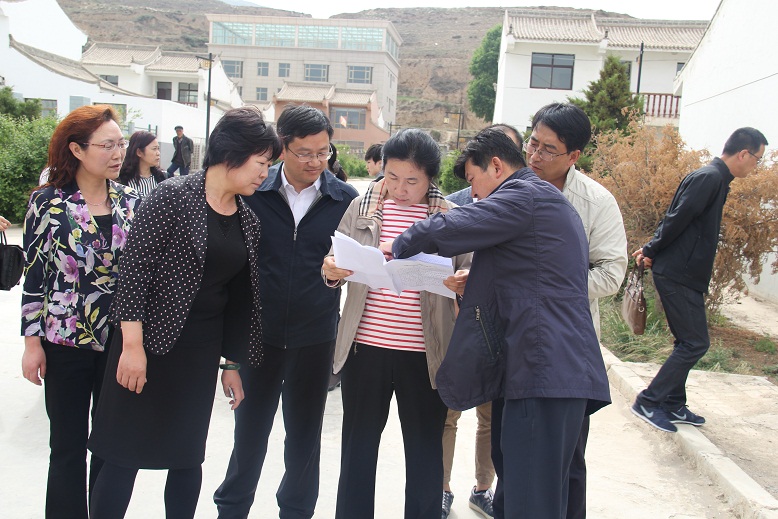 全国妇联榆中调研1.1.jpg