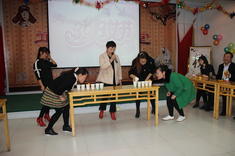 三1.30.png 三1.30.png